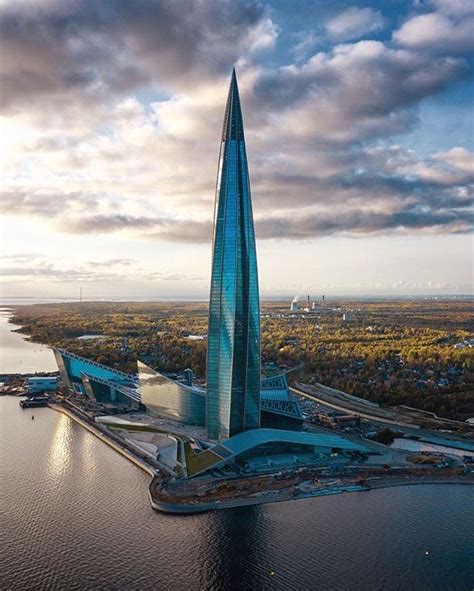 Архитектурные особенности и уникальный дизайн башни