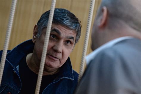Биография и преступные связи Шакро - авторитета в подпольном мире