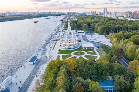 Географическое положение Северного речного вокзала в Москве