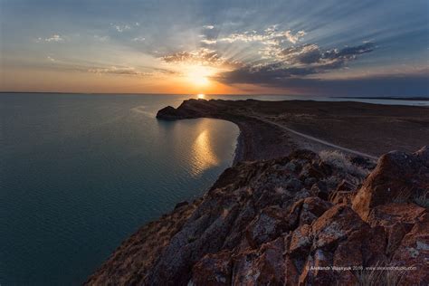 Геологические процессы, приведшие к формированию озера Балхаш