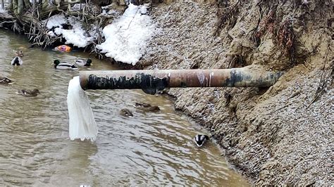 Горные массивы и водные пути: природные достопримечательности и водные источники Кении