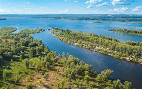 Длина и площадь водосборного бассейна реки Днестр