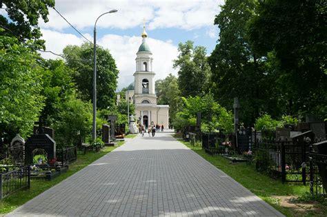 Загадка места вечного покоя: изыскания и раскопки царского рода