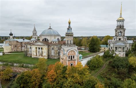 Зарождение символа прогресса в старинном городе