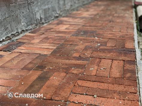 Защита отмостки с использованием специальных пропиток: преимущества и эффективность