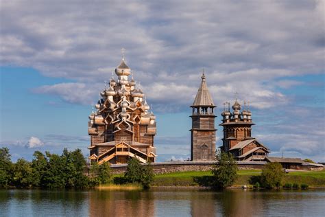 Исторические памятники и культурные объекты