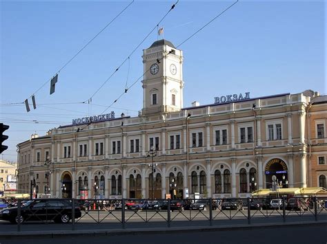 Историческое развитие железнодорожных вокзалов и их важность для города