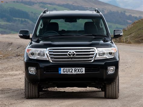 Какие модели Toyota Land Cruiser 200 наиболее надежны