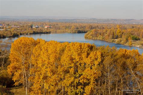 Красочные пейзажи Самарского водохранилища в золотую осень