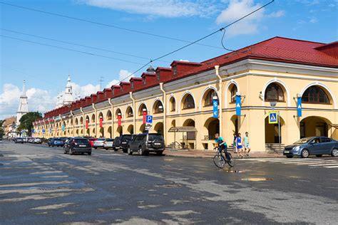 Крупные торговые центры и универмаги