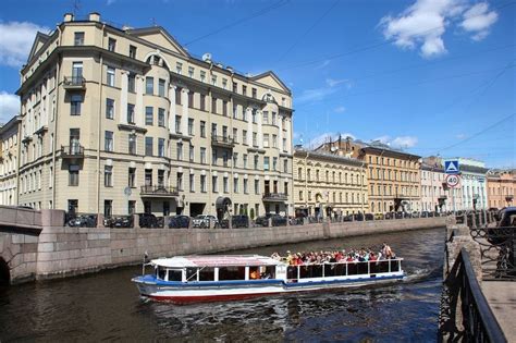 Лучшие районы Петербурга, чтобы погрузиться в его культурное наследие