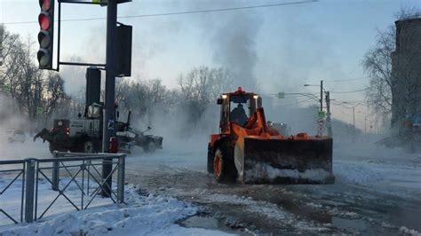 Обрыв водопровода в районе Кирова