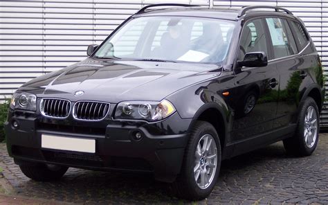 Особенности автомобиля BMW X3 2010 года