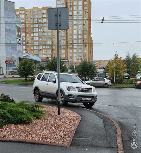 Особенности парковки возле исторического комплекса Кремль в городе Тула