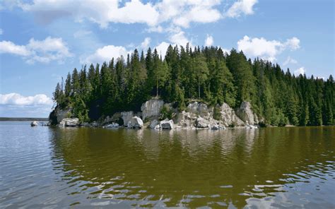 Откройте для себя грандиозную красоту озер и водохранилищ в Марий Эл