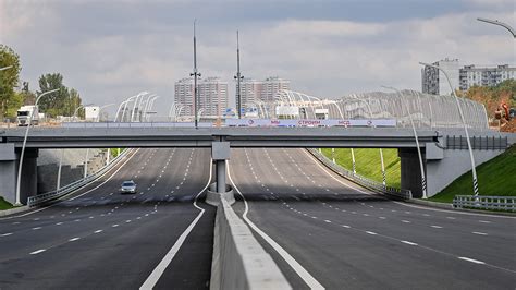 От столицы до новой столицы: основные города протагониста