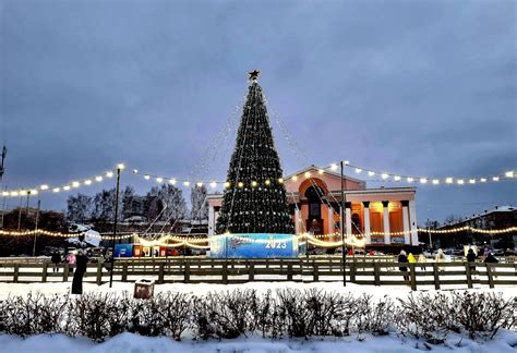 Парки, ледовые городки и ёлки – прекрасное место для веселого семейного праздника