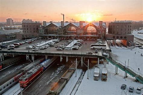 Первый рельс и начало пассажирских перевозок: история Ладожского вокзала