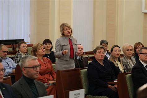 Перспективы развития в политических партиях и общественных движениях