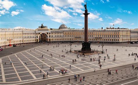 Площадь Главного проспекта: история и современность