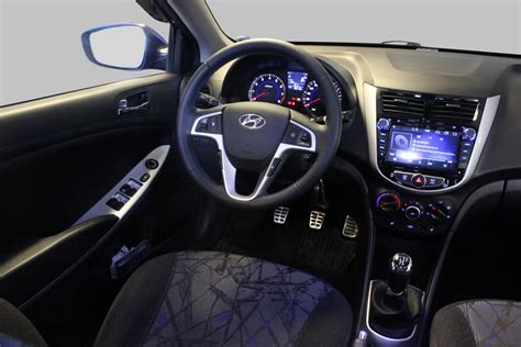 Подробности о дополнительной кнопке в Hyundai Solaris: местонахождение и использование