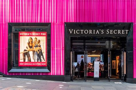 Популярность бренда Victoria's Secret у путешественников