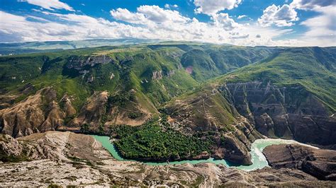 Популярные места: самые известные регионы для поиска священных камней