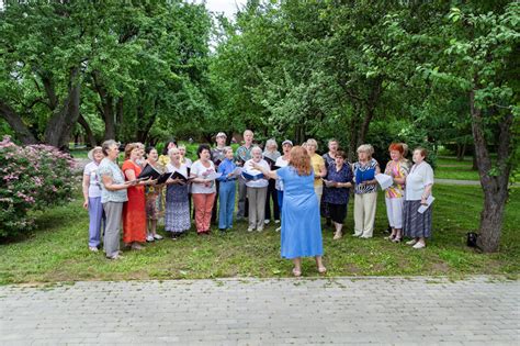 Призыв горожан присоединиться к поиску утраченной одежды муниципального главы