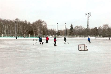 Профессиональный каток в центре города: идеальное место для тренировок и соревнований