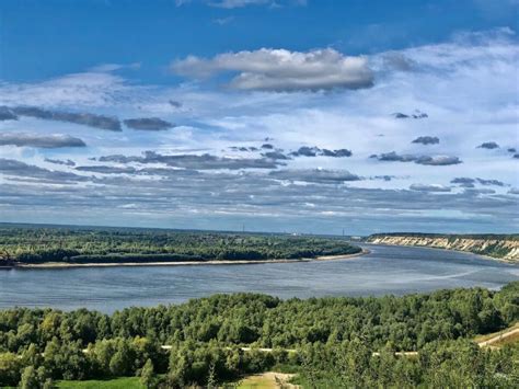 Расположение и физические характеристики места Гастелло
