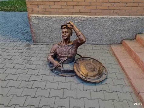 Создание памятника и его символика
