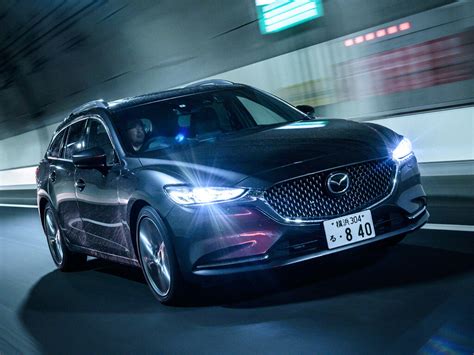 Технические особенности системы комфорта в Mazda 6