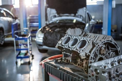 Техническое обслуживание и замена компонентов автомобиля