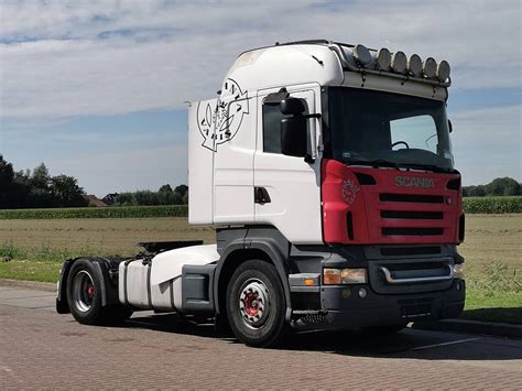 Удобство доступа к двигателю Scania R420