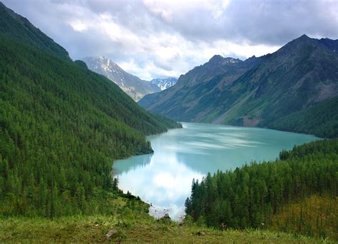 Уникальные пейзажи и богатство природы