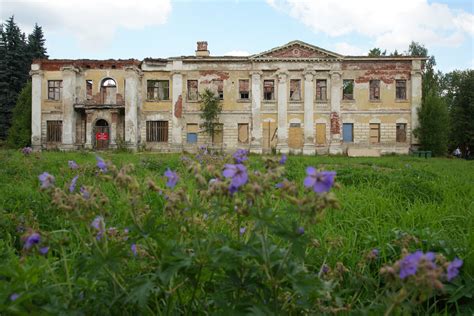 Усадьба "Ермишинский парк" - исторический комплекс с живописными аллеями