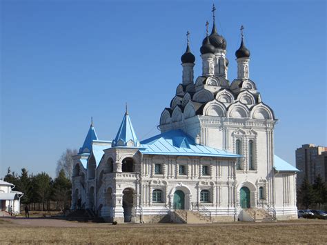 Церковь Благовещения Пресвятой Богородицы: Знаменитые ритуалы изгнания мрачных призраков