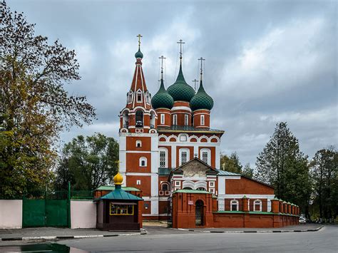 Церковь Святого Михаила Архангела: Потрясающие методы отпущения духов зла