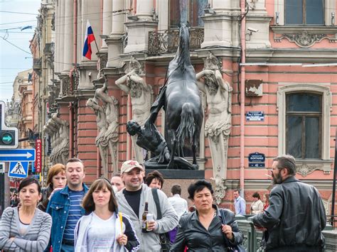  Мирская суета и напряжение: вечные спутники современного человека 