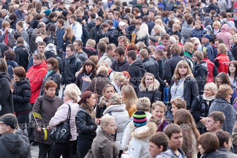  Поиск спокойства: лучшие способы избежать толпы на месте съемок
