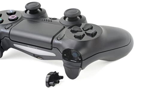 Важность наличия микрофона в контроллере DualShock 4