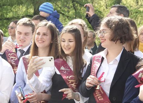 Минусы пропуска выпускного