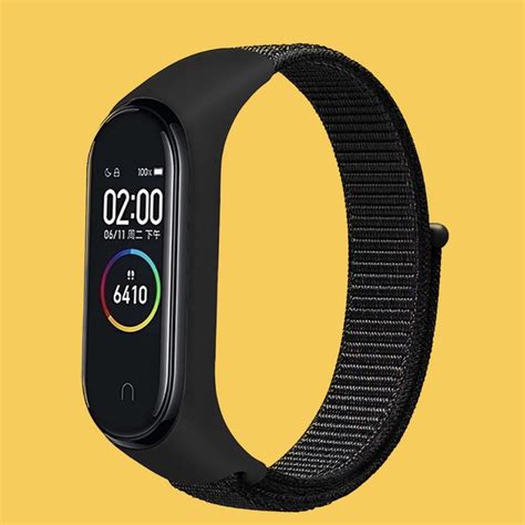 Что такое фитнес браслет Xiaomi Mi Band 3?