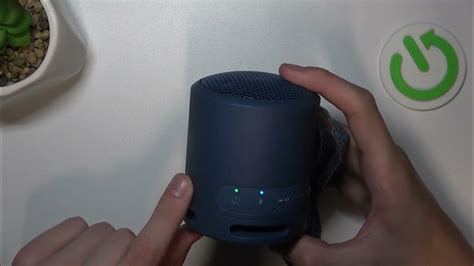 Шаг 1: Включите Bluetooth на iPhone и колонке Sony SRS-XB20