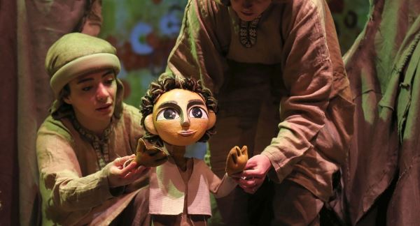 Омский «Арлекин» созывает гостей