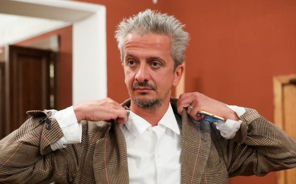 «Не может быть демократии»: Богомолов раскрыл свои принципы руководства театром