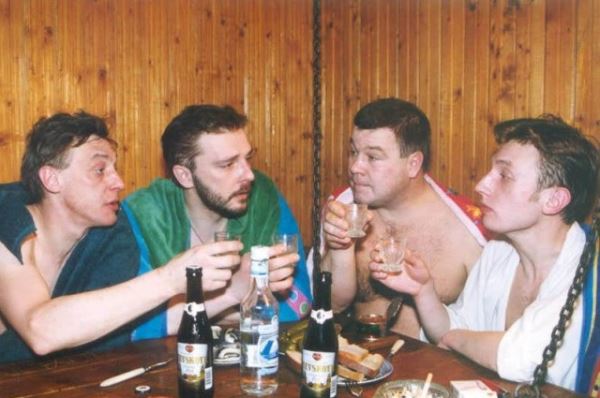 Военно-ролевая служба. Сергей Селин в Театре армии играет Жукова и Кутузова