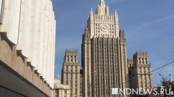 Россиянам напомнили о риске задержания за рубежом и выдачи в США
